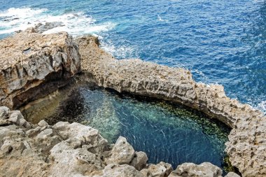 malta Adası mavi delik