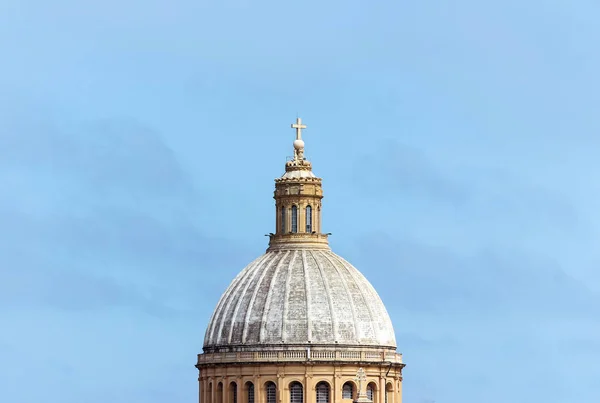 Kirchendächer Bei Blauem Himmel Malta — Stockfoto