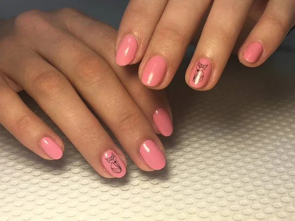 trendy and stylish pink manicure with black stamping design