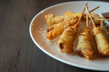 Uzun ömürlü Erişteli Kızarmış Karides