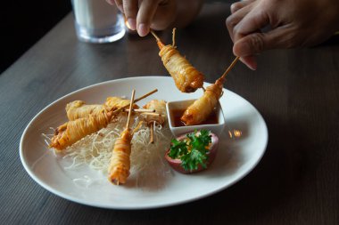 Uzun ömürlü Erişteli Kızarmış Karides