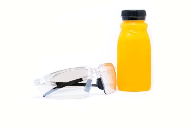 Şişede portakal suyu