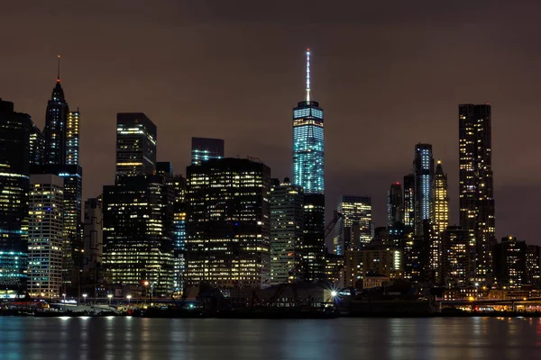 Вид Ночной Центр Манхэттена Бруклинского Моста — стоковое фото
