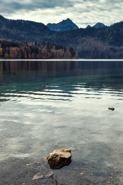 Eau Calme Limpide Lac Alpsee Bavière Paysage Automne Image — Photo