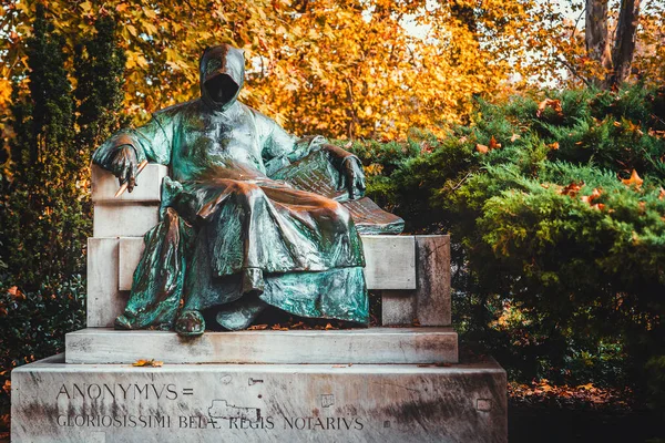 Budapešť Maďarsko Říjen 2019 Socha Anonymous Budapešťském Parku Podzim — Stock fotografie