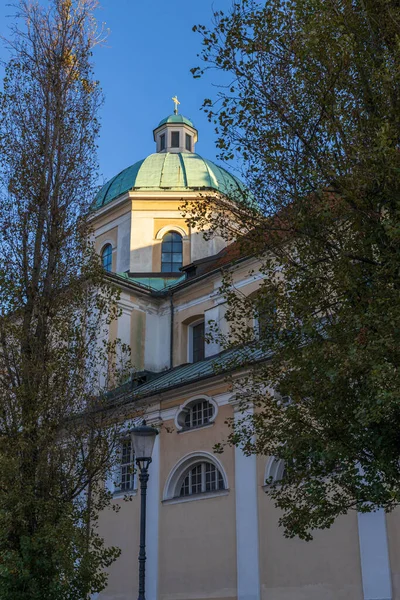 Фасад Церкви Святого Николая Историческом Центре Любляны Словения Лицензионные Стоковые Фото