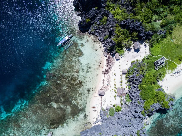 Dji Mavic Drone Foto Sopra Isola Elnido Escursioni — Foto Stock