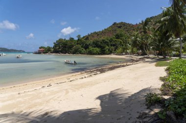 Praslin Adası Seyşeller 'deki Anse Boudin plajı