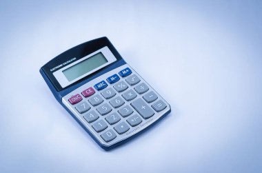 Kalem, grafikler, hesap makinesi, ekonomi kavramı, ev ekonomisi.