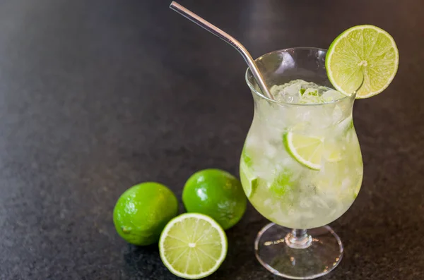 Caipirinha Traditional Brazilian Alcoholic Drink Typical Drink Made Sugar Lemon — Stock Photo, Image