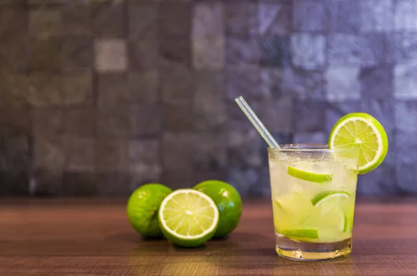 Caipirinha Traditional Brazilian Alcoholic Drink Typical Drink Made Sugar Lemon — Stock Photo, Image