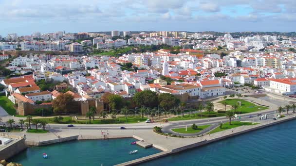 De stad Lagos in de Algarve Portugal — Stockvideo