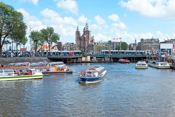 Stadens natursköna i amsterdam Nederländerna — Stockfoto