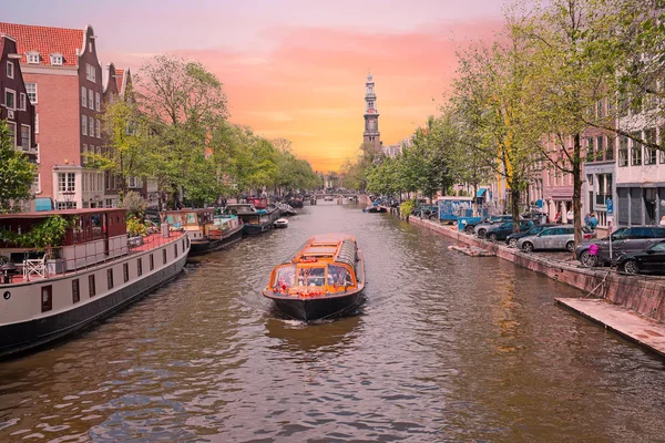 A város festői amszterdami Hollandiában, a Prinsengracht — Stock Fotó