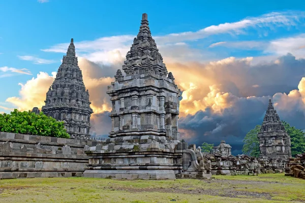 Endonezya orta Java Borobudur Tapınağı. Bu ünlü Buddh