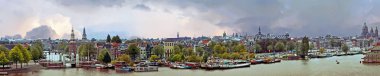 Panorama City Amsterdam Hollanda gün batımında