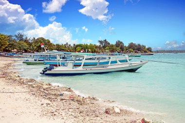 Gili Meno Endonezya, geleneksel tekneler