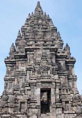 Prambanan veya Candi Rara Jonggrang bir Hindu tapınağı içinde bileşik olduğunu 