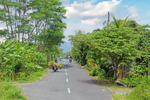 Guidare in campagna da Lombok in Indonesia — Foto Stock