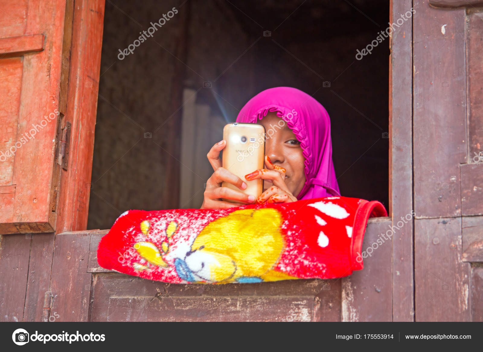 Lombok Indonesia December 30 2016 Beautiful Muslim Girl