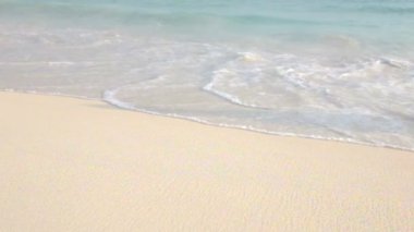 Aruba Island üzerinde Karayip Denizi, tropikal dalgalar