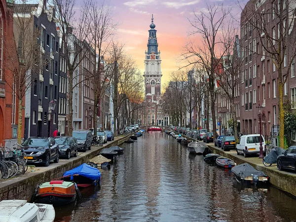 城市风景从城市阿姆斯特丹在荷兰与 — 图库照片