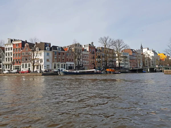 Amsterdamské domy v Amsterdamu City Center v Nizozemsku — Stock fotografie