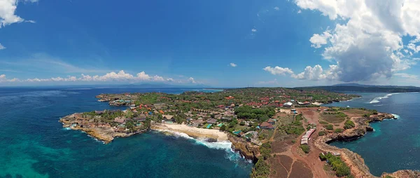 Panorama aérien de Dream Beach sur Nusa Ceningan Bali Indonésie — Photo