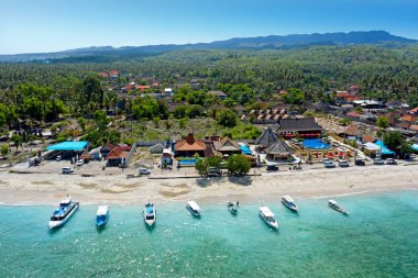 Toya Pakeh Limanı 'ndan hava aracı Nusa Penida Bali Endonezya