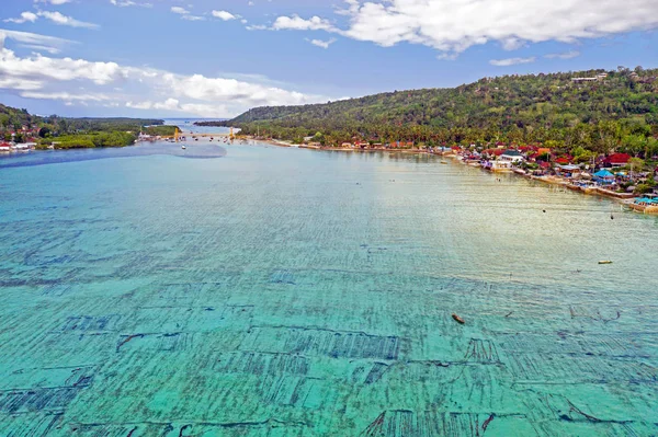 Vista aérea de Nusa Ceningan Bali Indonesia — Foto de Stock