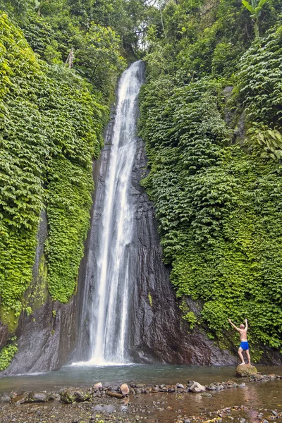Munduk waterfall on Bali Indonesia — Stock Photo, Image