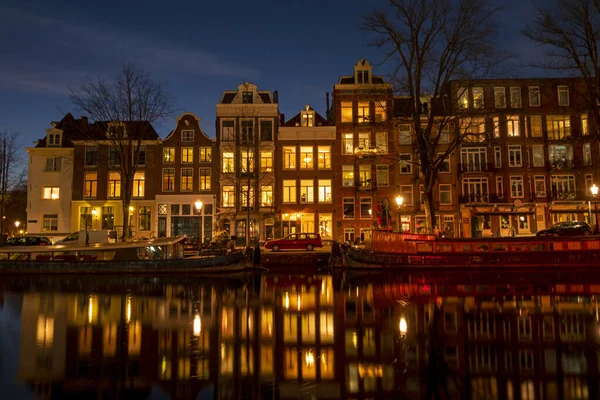 Stadtbild Von Amsterdam Amstel Den Niederlanden Bei Nacht — Stockfoto