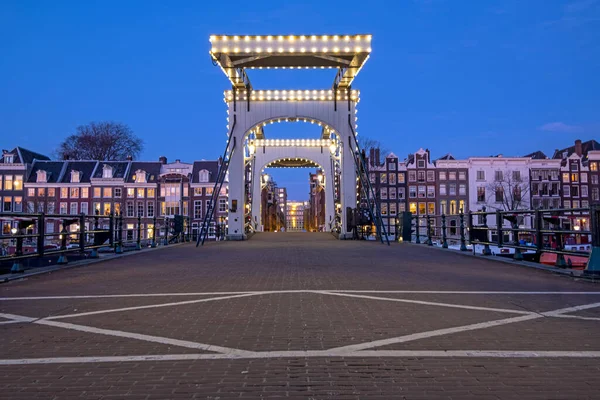 Ponte Minúscula Pôr Sol Amsterdã Países Baixos — Fotografia de Stock