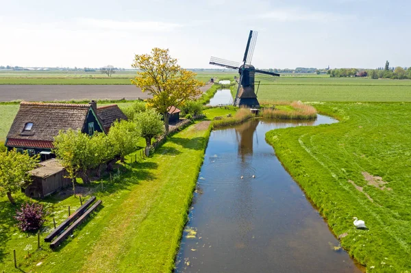 Luchtfoto Van Windmolen Weel Braken Het Nederlandse Platteland — Stockfoto