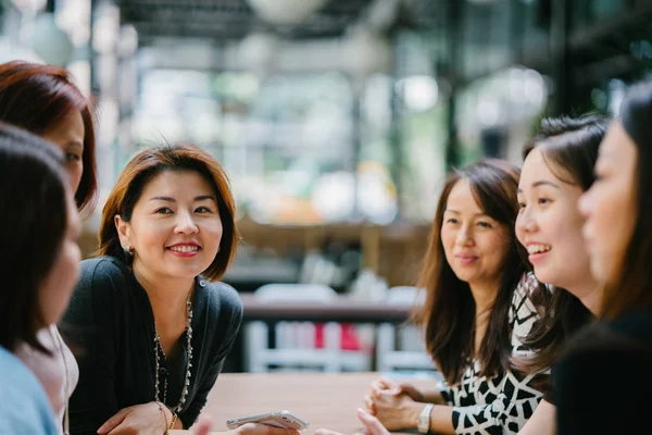 female business partners Meeting in Cafe