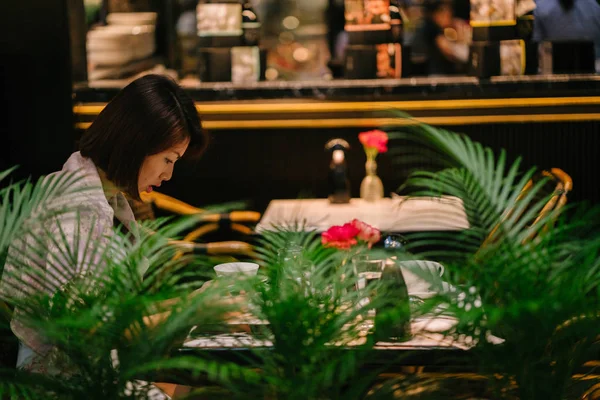 Porträt Einer Asiatischen Chinesischen Managerin Café — Stockfoto