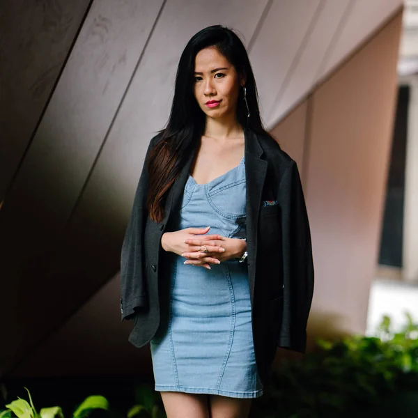 Retrato Una Joven Blogger China Asiática Moda Con Estilo Mujer — Foto de Stock