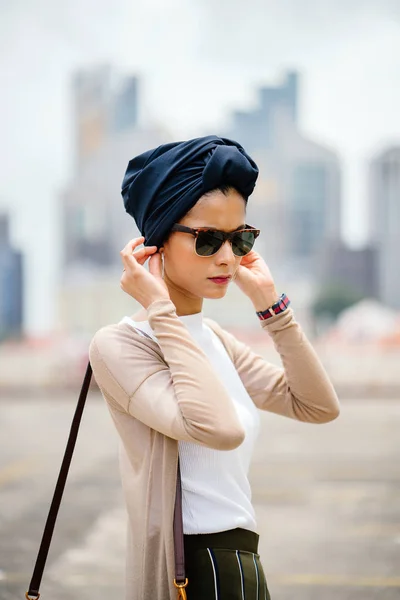 Portrait Young Muslim Woman Islam Wearing Turban Headscarf Hijab She — Stock Photo, Image