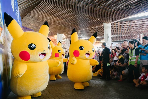 Singapore Marts 2018 Pikachu Paraden Ved Gardens Bay Stor Turistattraktion - Stock-foto