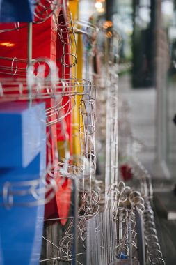 Singapur, Mart 2018: Google'nın yeni kampüs lobisinde Google logosu ve bölgesel HQ Singapur ofisi bir fotoğraf.