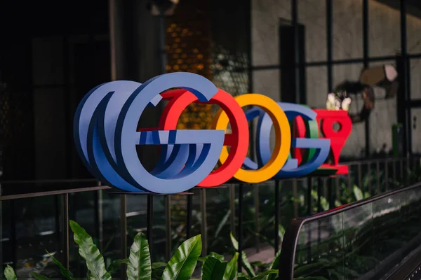 Singapore March 2018 Photograph Google Logo Lobby Google New Campus — Stock Photo, Image