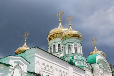 Rusça Raifa Manastırı