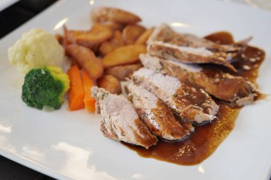 lezzetli kızarmış ördek