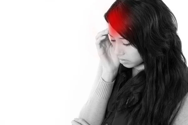 Mujer estresada que sufre de dolor de cabeza, ansiedad, migraña, hango — Foto de Stock