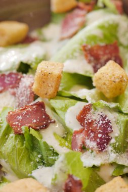 pastırma, peynir ve giyinme salatası