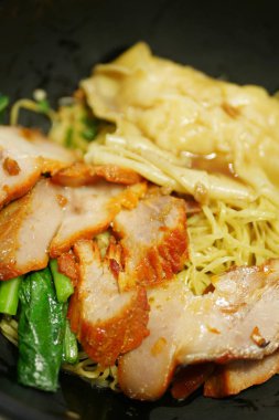 kavrulmuş domuz Kanton Hongkong şehriye tepesinde