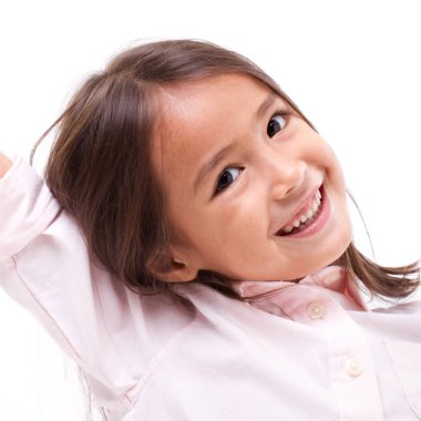 oynarken mutlu, gülümseyen kadın Asyalı beyaz çocuk