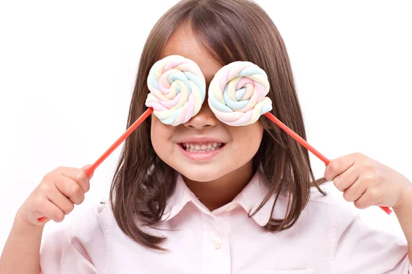 Jelentenek az édes pasztell színű marshmallow játékos aranyos kislány — Stock Fotó