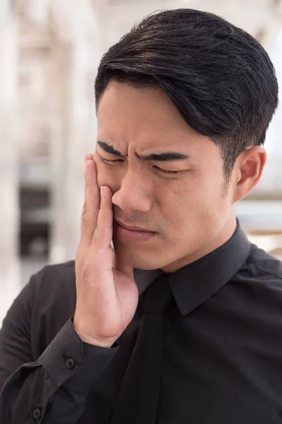 Man last van kiespijn, mondelinge probleem — Stockfoto