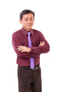 Kendine güvenen, başarılı üst düzey orta yaşlı işadamı geçerken kol